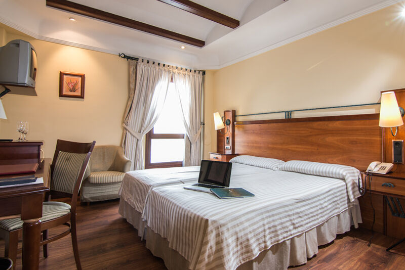 Hotel Abades Бенакасон Экстерьер фото